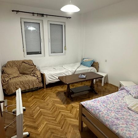 Wel Apartment เกฟเกลียา ภายนอก รูปภาพ